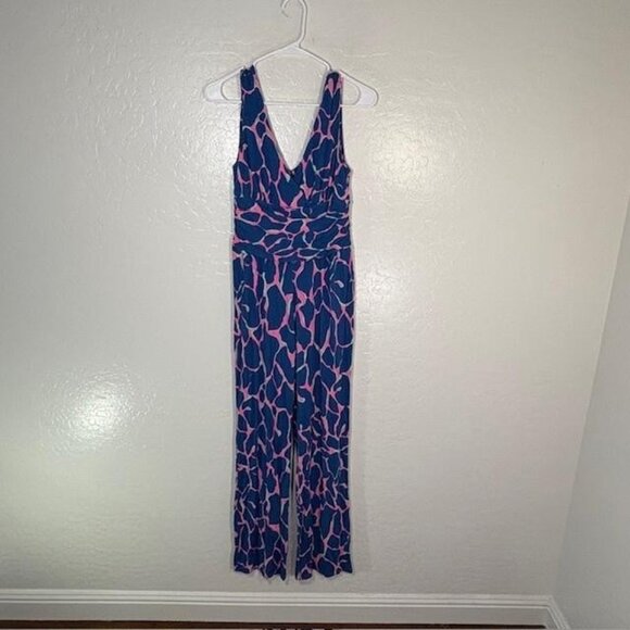 Lilly Pulitzer Jumpsuit Womens Medium Blue Pink V Neck Wide Leg Style 25026 - Picture 1 of 9